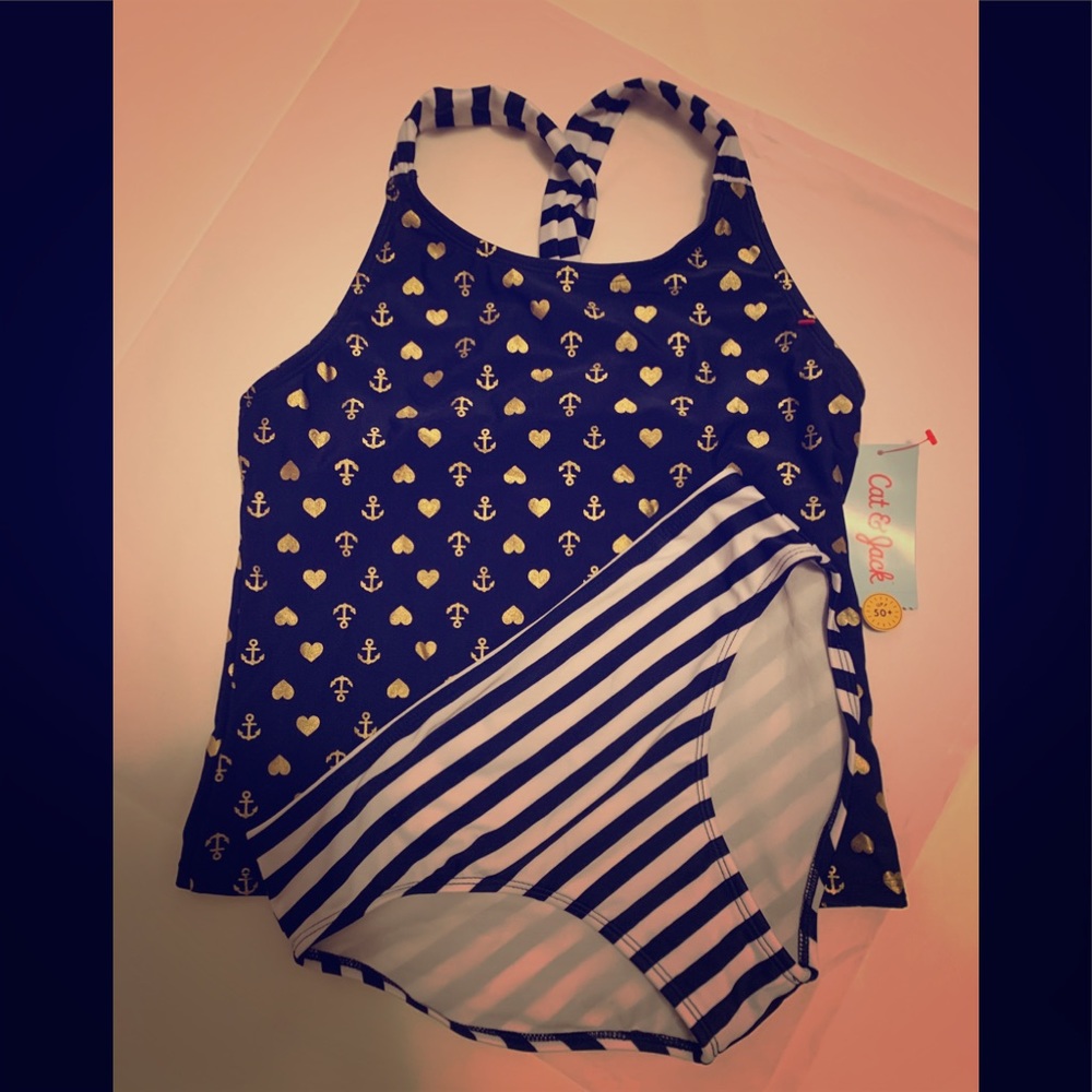 Girls swimsuit